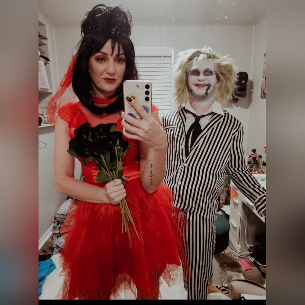 NOT FOR SALE, SOLD!!!! Full Lydia Deetz Halloween Costume